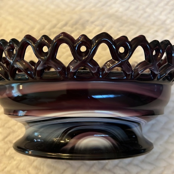 Vintage Imperial Glass Slag Purple Milk Glass Rooster Covered Dish Collectible - Picture 10 of 11